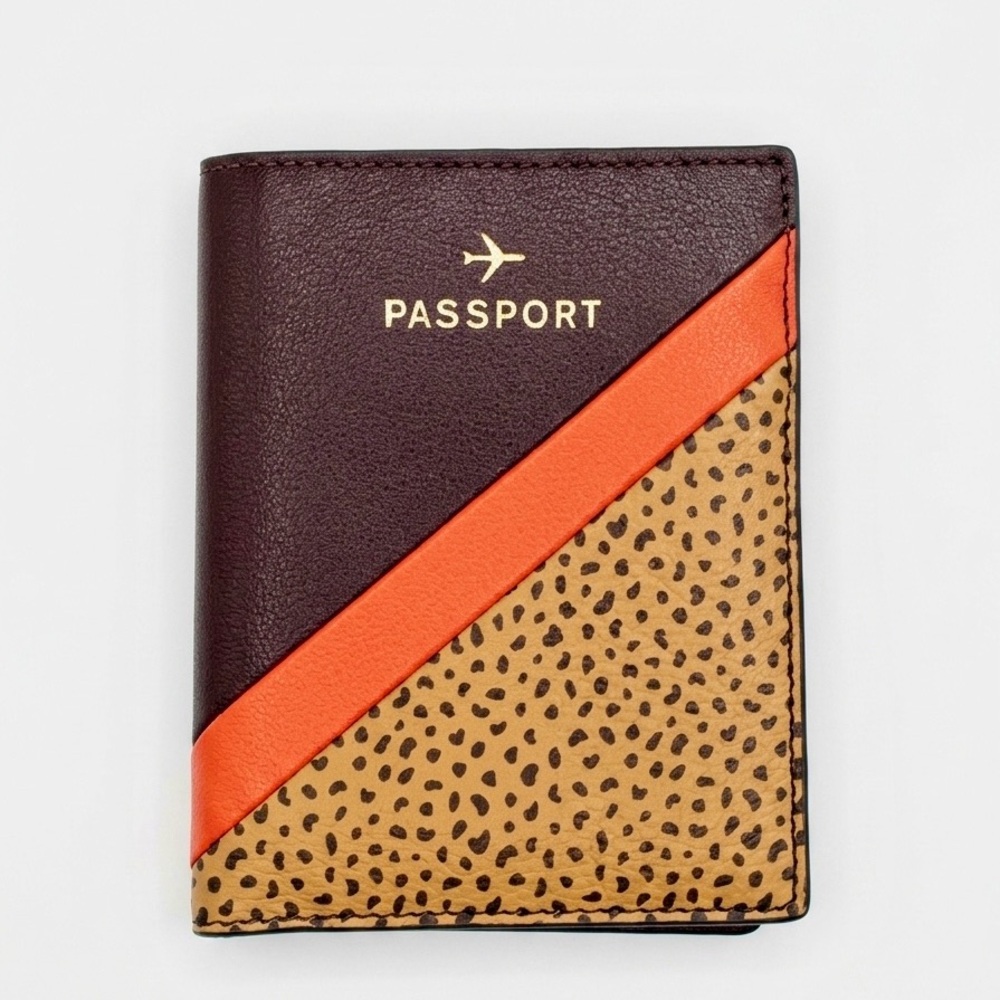 Fossil Sofia Leather RFID Passport Case Holder